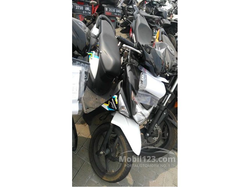 Jual Motor Honda Beat 2016 110 0.1 di DKI Jakarta 