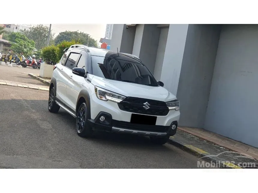 2024 Suzuki XL7 Alpha Hybrid SUV