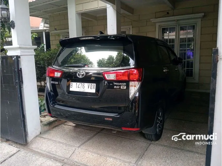 2022 Toyota Kijang Innova V MPV