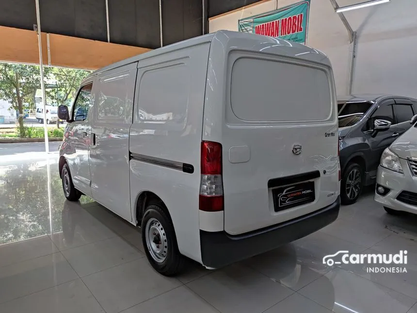 2015 Daihatsu Gran Max STD Van
