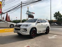 2016 Toyota Fortuner 2.8 (ปี 15-18) V SUV AT