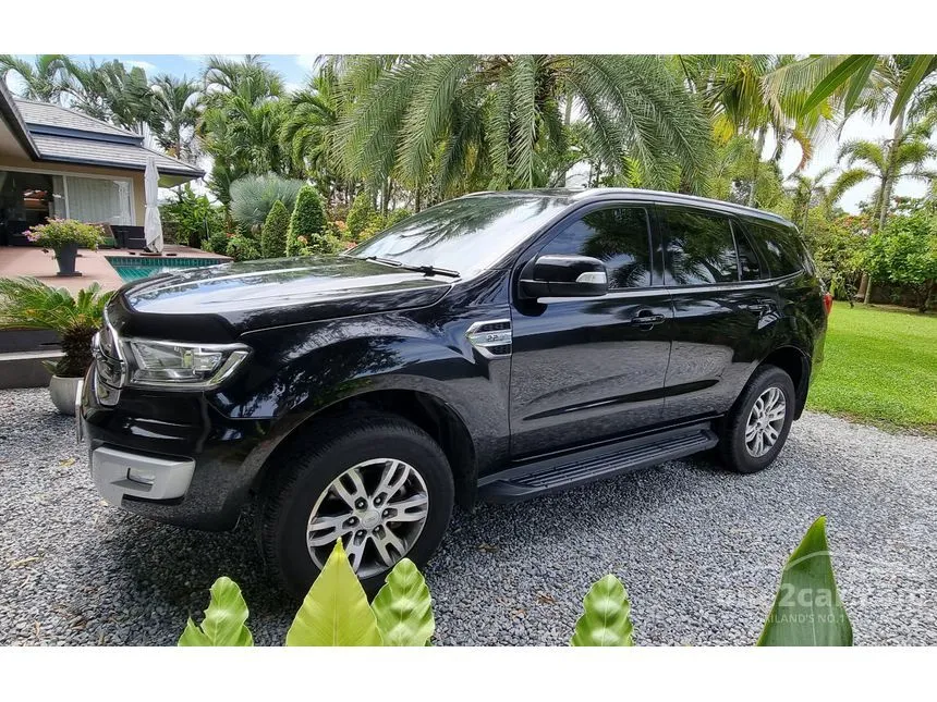 2016 Ford Everest 2.2 (ปี 15-22) 2.2 Titanium SUV AT for sale on One2car