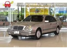 1998 Mercedes-Benz E230 2.3 W210 (ปี 95-03) Elegance Sedan