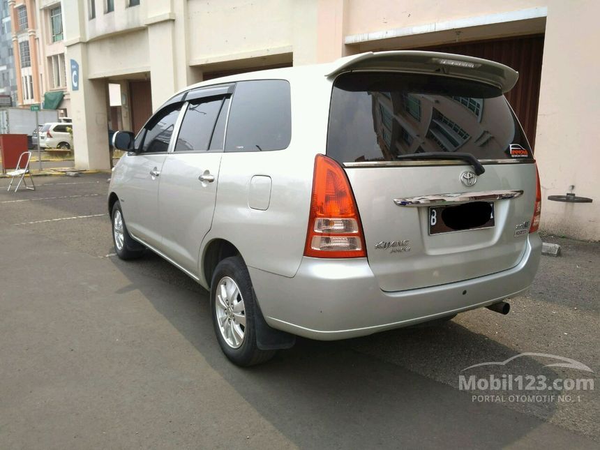 Jual Mobil Toyota Kijang Innova 2005 E 2.0 di DKI Jakarta 