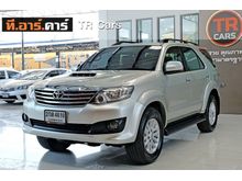 2013 Toyota Fortuner 3.0 (ปี 12-15) V 4WD SUV
