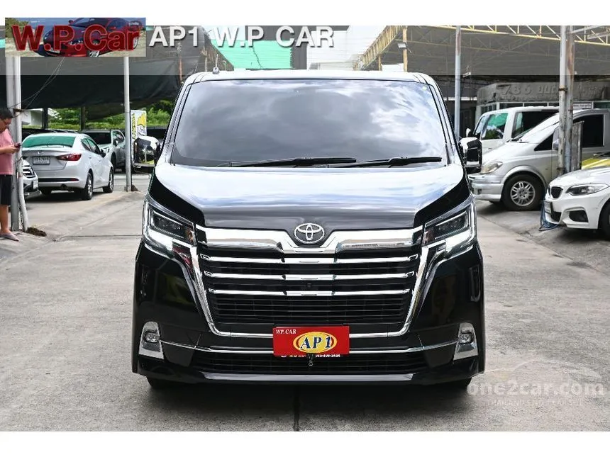 2021 Toyota Majesty Premium Van