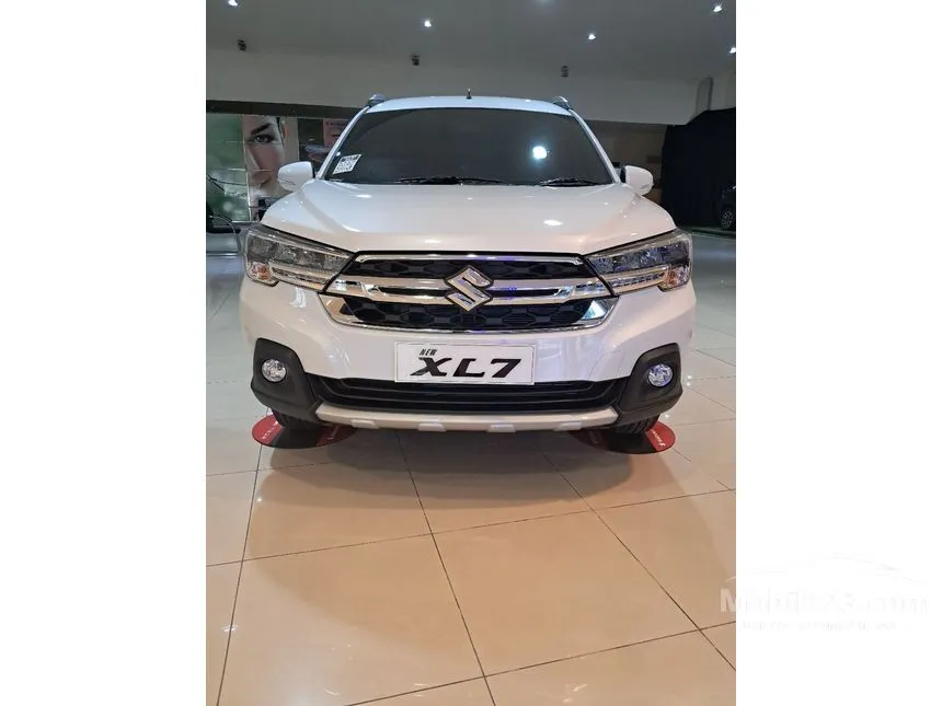 Jual Mobil Suzuki XL7 2024 ZETA 1.5 di Jawa Timur Automatic Wagon Putih Rp 195.000.000