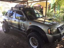 2004 Nissan Frontier 2.5 Gran Road Pickup Truck (M)