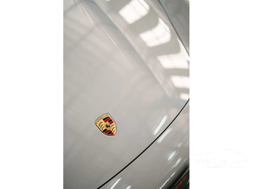 2024 Porsche Taycan Sedan