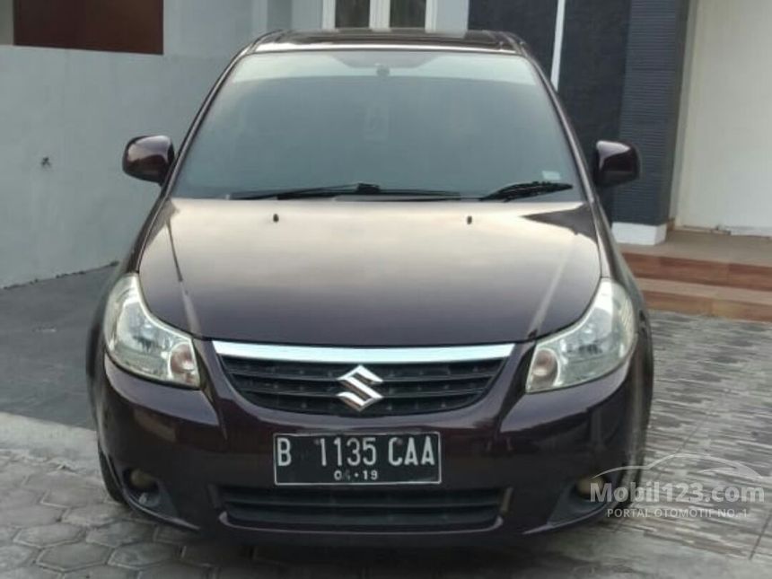  Jual  Mobil  Suzuki  Neo Baleno  2009 1 5 1 5 di Yogyakarta 