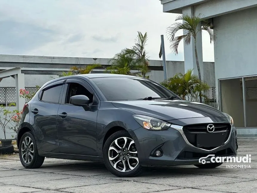 2015 Mazda 2 R Hatchback