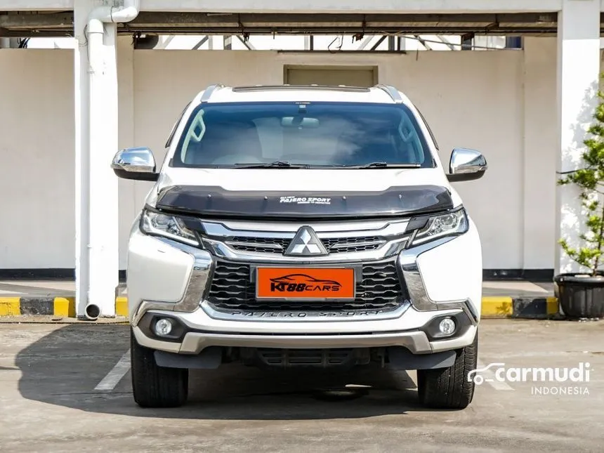 2017 Mitsubishi Pajero Sport Dakar 4X2 SUV