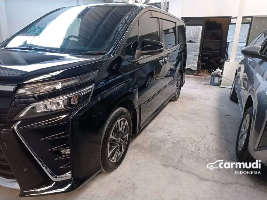 2018 Toyota Voxy Wagon