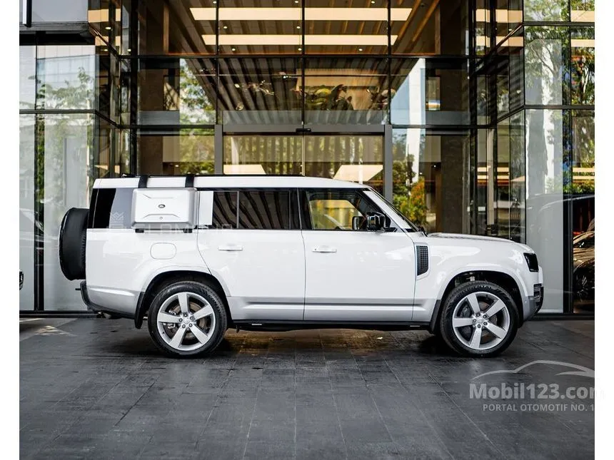 2023 Land Rover Defender 130 P400 S SUV