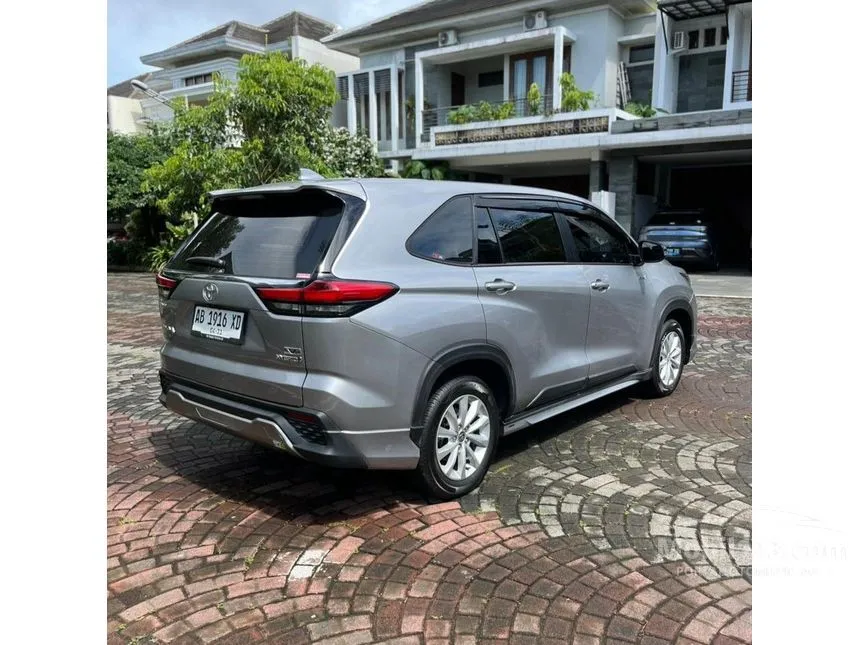 2023 Toyota Kijang Innova Zenix V HV Modellista (Premium Color) MPV