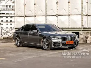 2016 BMW 740Li 3.0 Pure Excellence Sedan