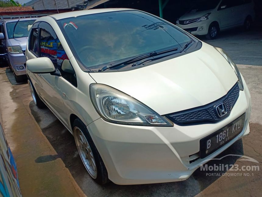 Jual Mobil Honda Jazz 2012 S 1.5 di Jawa Barat Automatic Hatchback