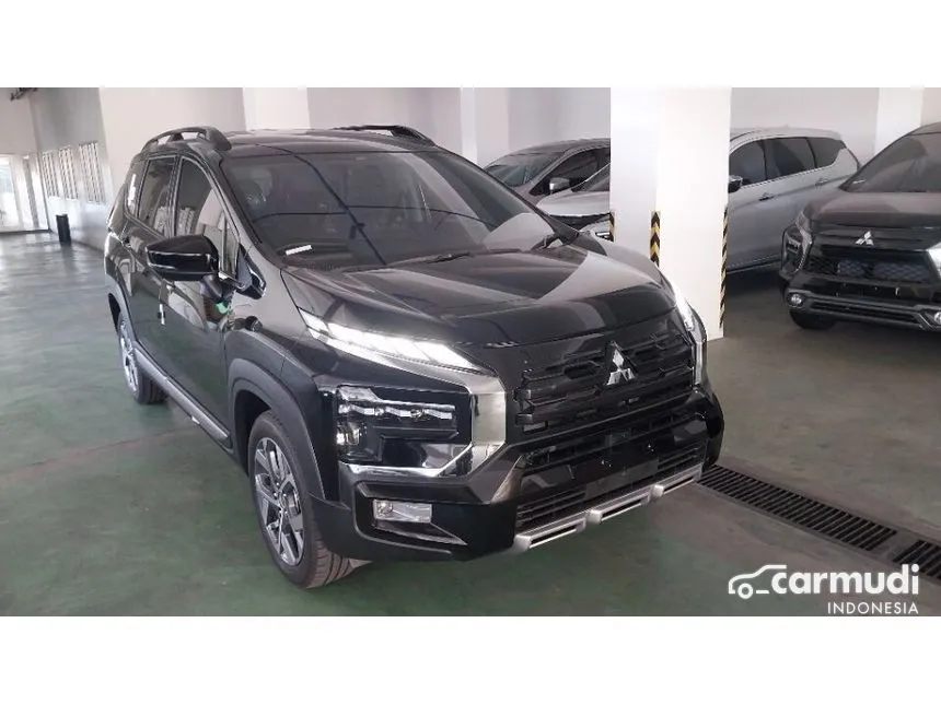 2024 Mitsubishi Xpander CROSS Premium Package Wagon