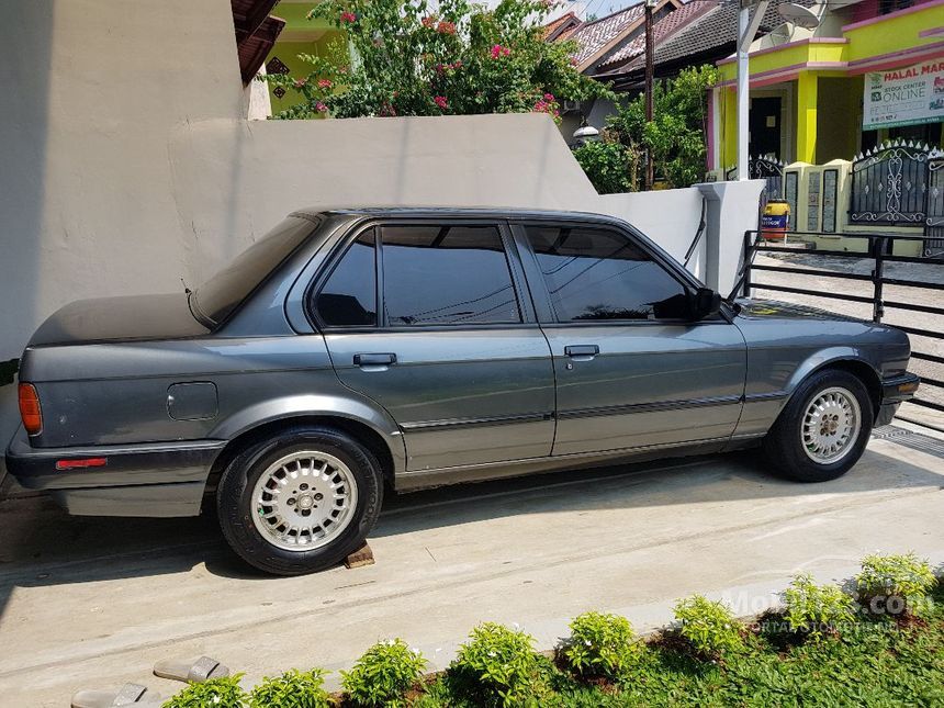 Jual Mobil BMW 318i 1991 1 8 Manual 1 8 di Jawa Barat Jual Mobil BMW 318i 1991 1 8 Manual 1 8 di Jawa Barat