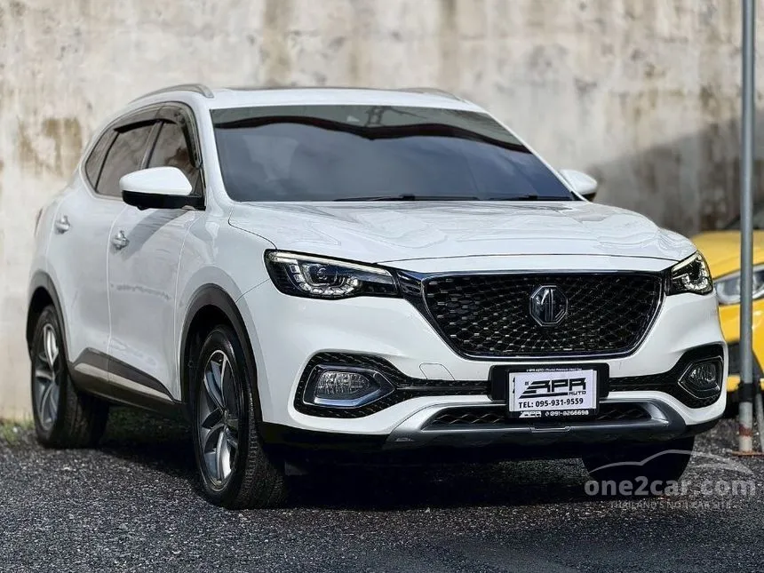 2022 MG HS X SUV
