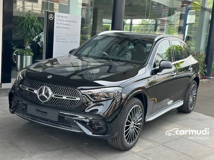 2025 Mercedes-Benz GLC300 AMG Line 4MATIC SUV