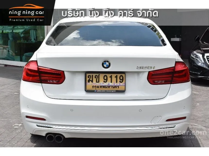 2016 BMW 320i Sedan