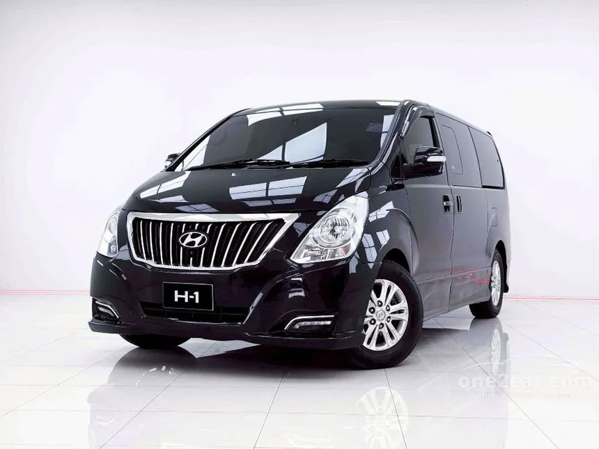 2017 Hyundai H-1 Deluxe Van