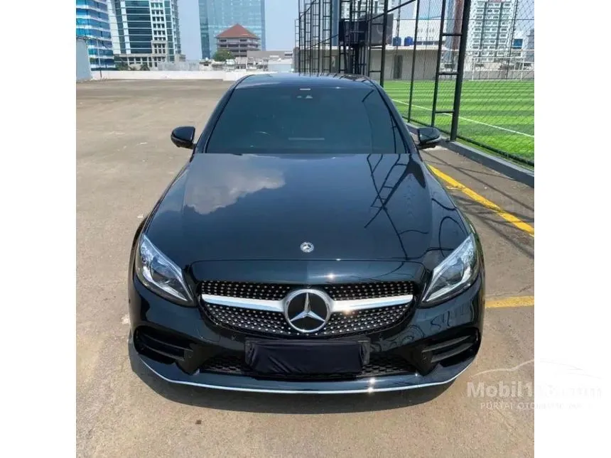 2019 Mercedes-Benz C300 AMG Line Sedan