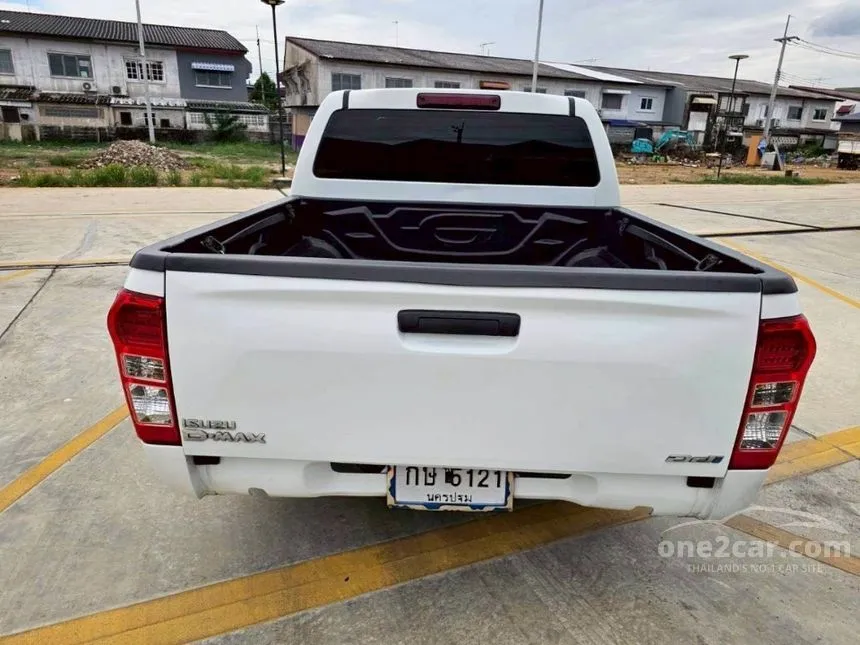 2018 Isuzu D-MAX S Cab-4 Pickup