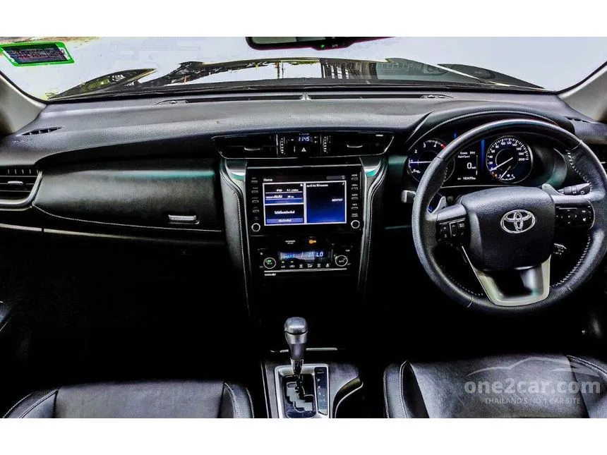 2021 Toyota Fortuner V SUV