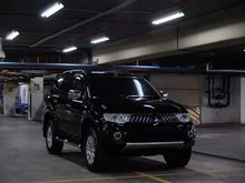 Dp 28 jt Mitsubishi Pajero Sport 2.5 Exceed 2010