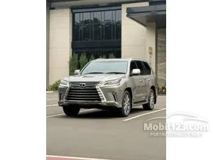 2017 Lexus LX 570 5.7 SUV