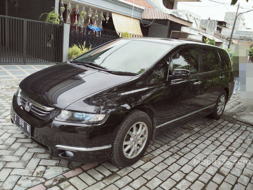 Jual Mobil  Honda  Odyssey  2014  2 4 2 4 di Jawa Timur 