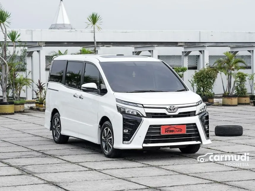 2018 Toyota Voxy Wagon