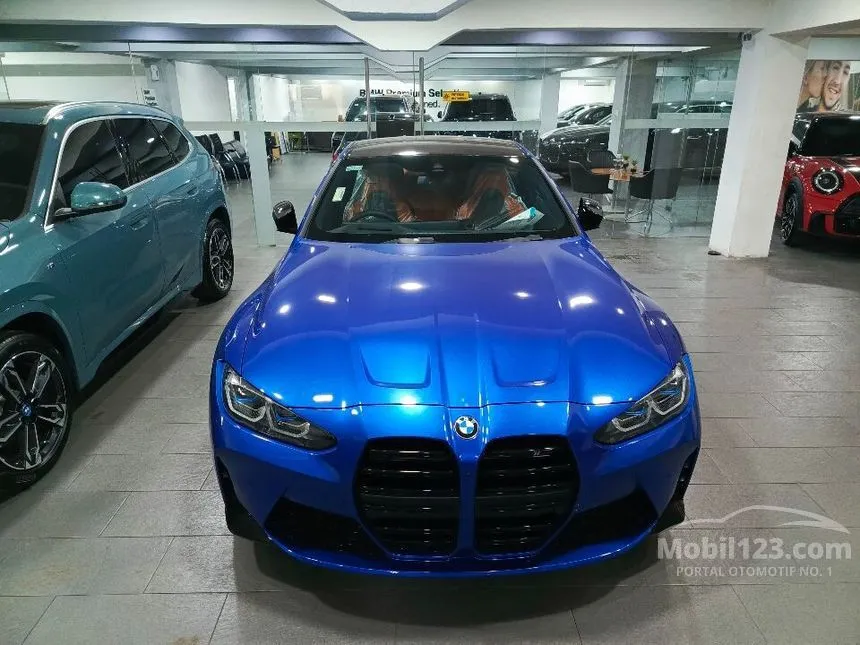 Jual Mobil BMW M4 2024 Competition 3.0 di Jawa Barat Automatic Coupe Biru Rp 2.809.000.000