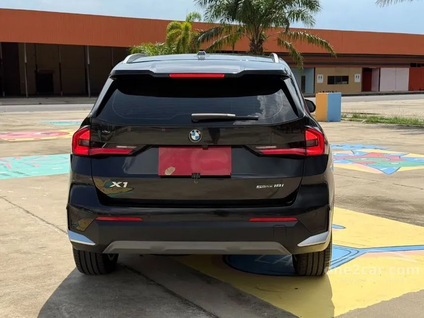 2023 BMW X1 sDrive18i SUV