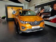 2020 Renault Triber 1.0 RXZ Wagon TDP RINGAN STOK TERBATAS