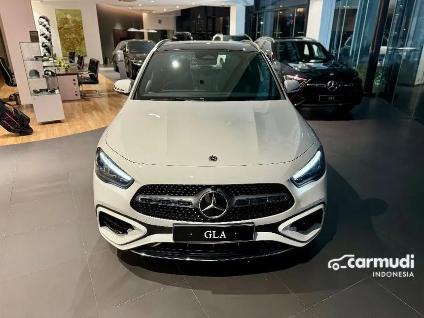 2024 Mercedes-Benz GLA200 AMG Line SUV