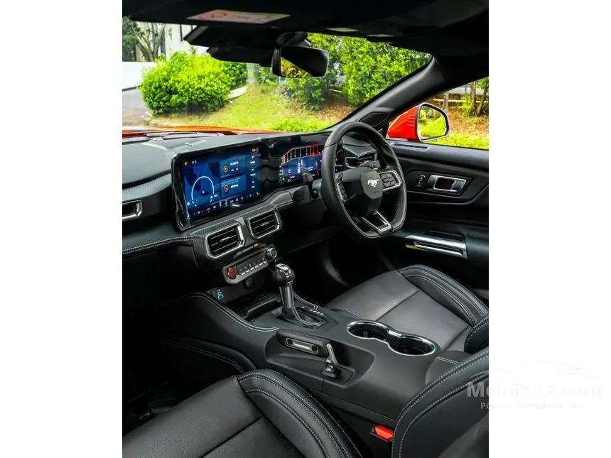 2025 Ford Mustang EcoBoost Fastback