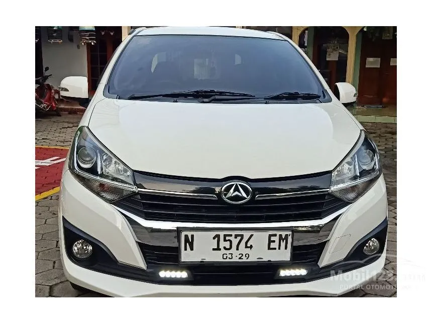 Jual Mobil Daihatsu Ayla 2019 R Deluxe 1.2 di Jawa Timur Automatic Hatchback Putih Rp 132.000.000