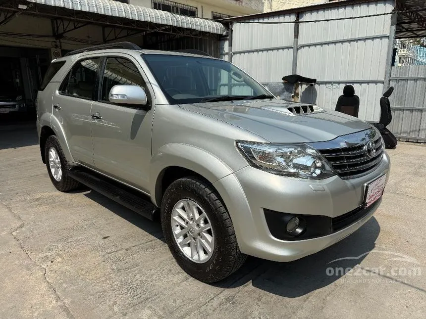 2012 Toyota FORTUNER V Navi SUV