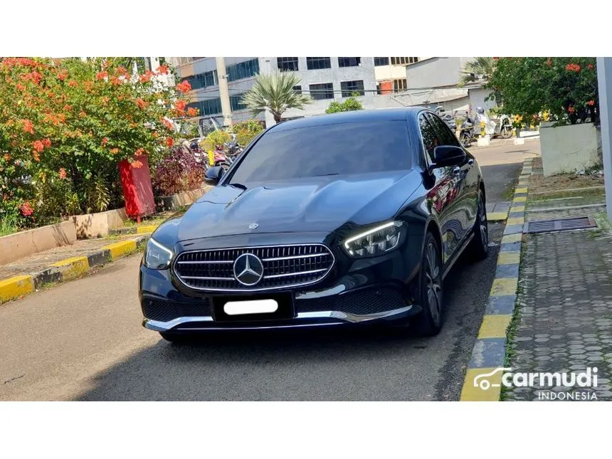 2022 Mercedes-Benz E200 Avantgarde Sedan