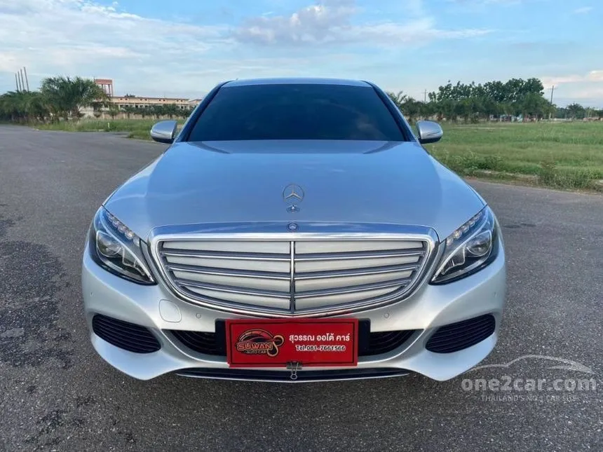 2014 Mercedes-Benz C180 Sedan