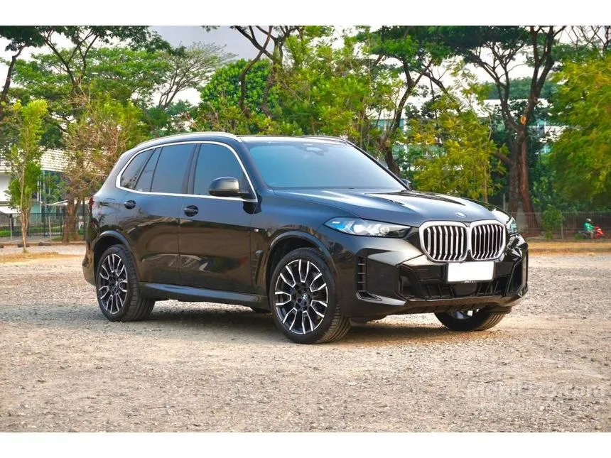 2024 BMW X5 xDrive40i M Sport SUV