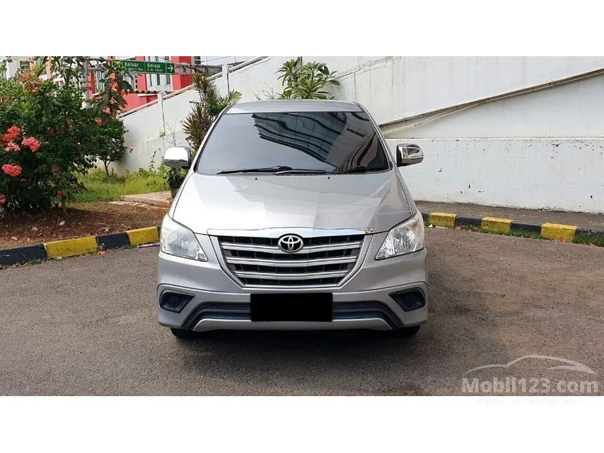 Jual Mobil Toyota Kijang Innova 2015 E 2.0 di DKI Jakarta Automatic MPV Silver Rp 159.000.000