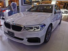 2019 BMW 520d 2.0 G30 (ปี 17-22) Base Spec Sedan AT