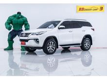 2017 Toyota Fortuner 2.4 (ปี 15-18) V SUV