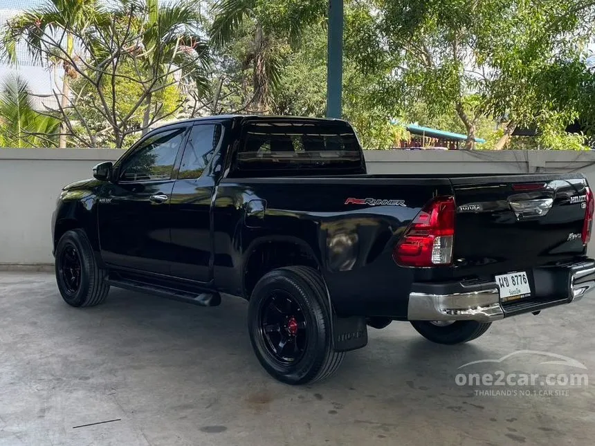 2017 Toyota HILUX REVO E Prerunner Smart Cab Pickup