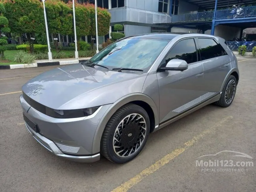 2026 Hyundai IONIQ 5 Signature Long Range SUV