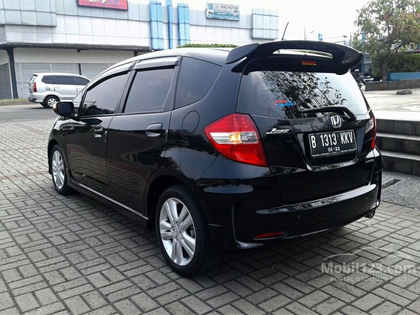 Jual Mobil Honda Jazz 2012 RS 1.5 di Jawa Barat Automatic 